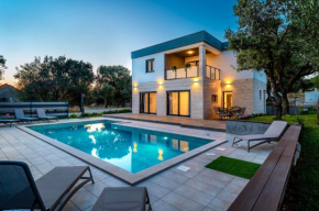 House Malia